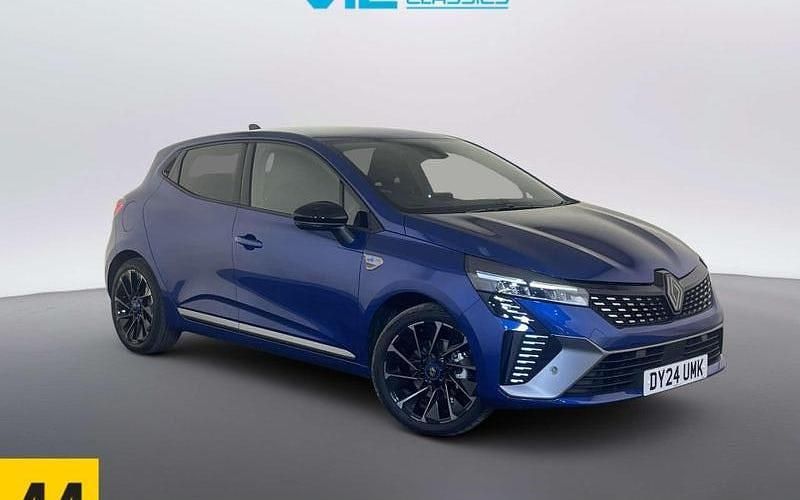 Used Renault Clio V Esprit Alpine 143 HP (105 kW) 2024 Blue Hatchback