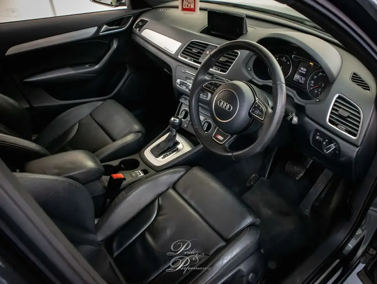 Second-hand Audi Q3 S-line plus 2015 Gri SUV