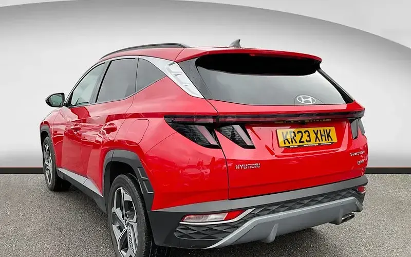 Used Hyundai Tucson Premium 230 HP (169 kW) 2023 Red SUV