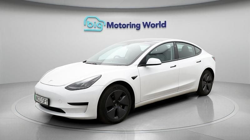 Used Tesla Model 3 RWD 222 kW (302 HP) 2023 White Sedan