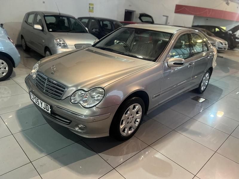 Silver Used 2005 Mercedes C180 Elegance Sedan | £1,799 (Fair price) - Image 1/4