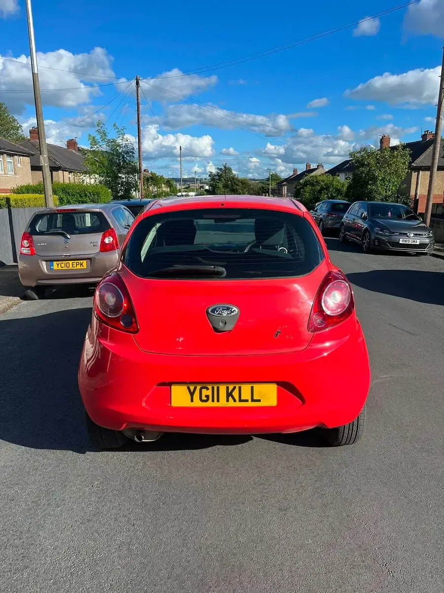 Used Ford Ka Studio 69 HP (50 kW) 2011 Red Hatchback