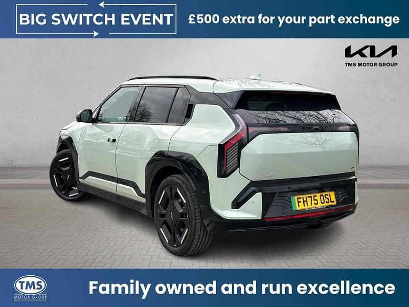 New Kia EV3 GT-Line S 150 kW (204 HP) 2026 Green SUV