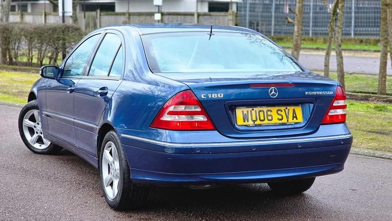 Used Mercedes C180 Avantgarde 2006 Blue Sedan
