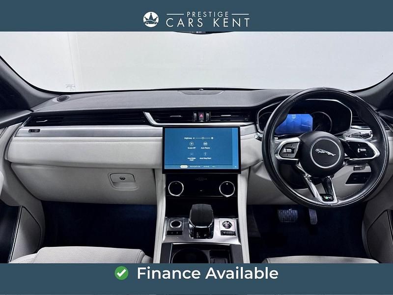 Used Jaguar F-Pace R-Dynamic 204 HP (150 kW) 2022 Grey SUV