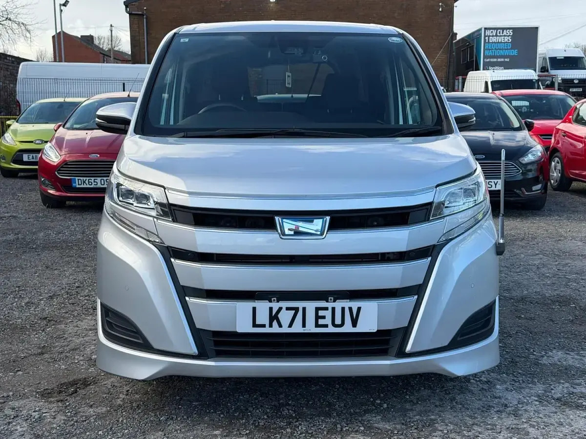 Used Toyota Noah 2026 Silver