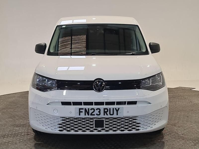 Used VW Caddy 102 HP (75 kW) 2023 White MPV