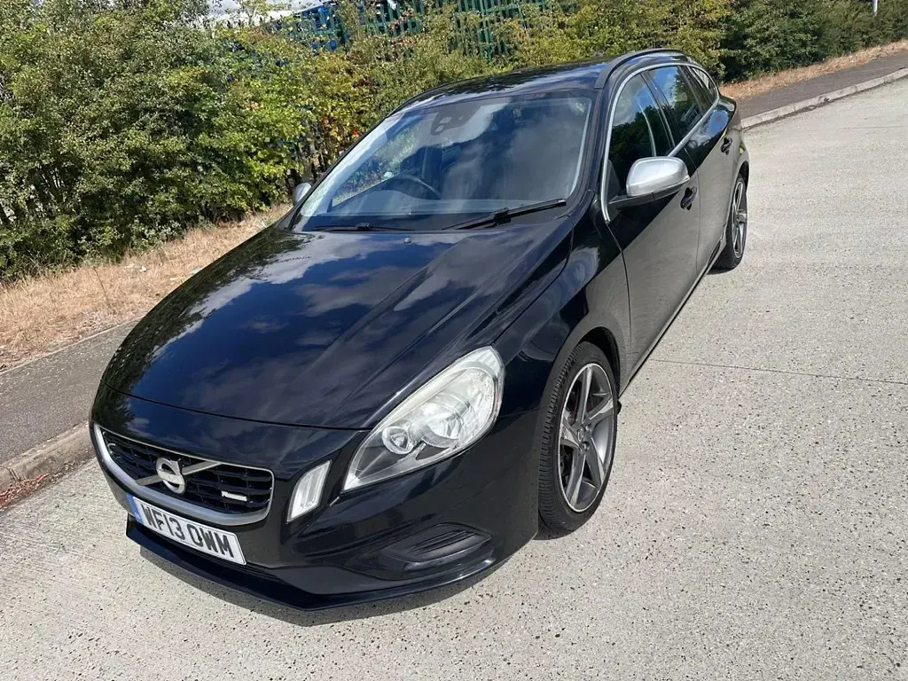 Used Volvo V60 R-Design 2013 Black Estate