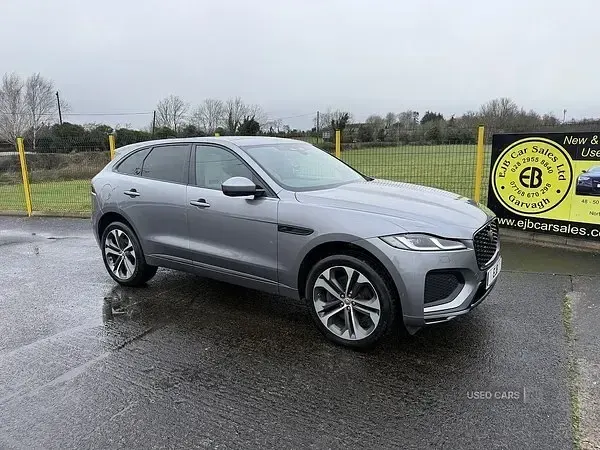 Usado Jaguar F-Pace R-Dynamic 300 HP (220 kW) 2021 Cinzento SUV