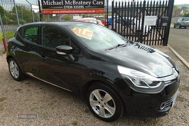Black Used 2013 Renault Clio IV Dynamique Hatchback | £4,290 (Fair price) - Image 1/1
