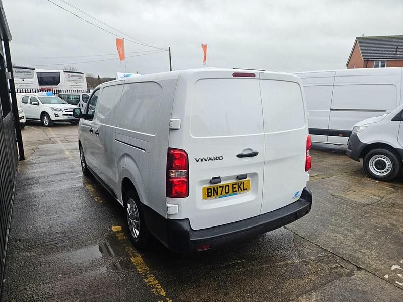 Used Vauxhall Vivaro Edition 100 HP (73 kW) 2020 White MPV