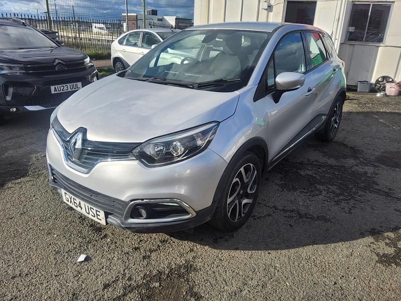 Used Renault Captur Dynamique 90 HP (66 kW) 2014 Silver SUV