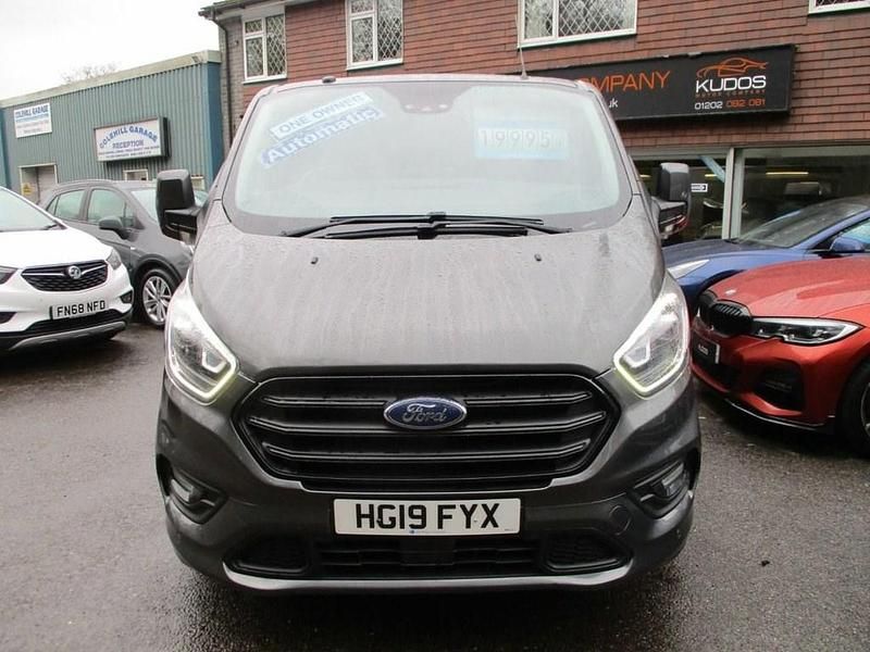 Used Ford Transit Custom Sport 170 HP (125 kW) 2019 Grey Van