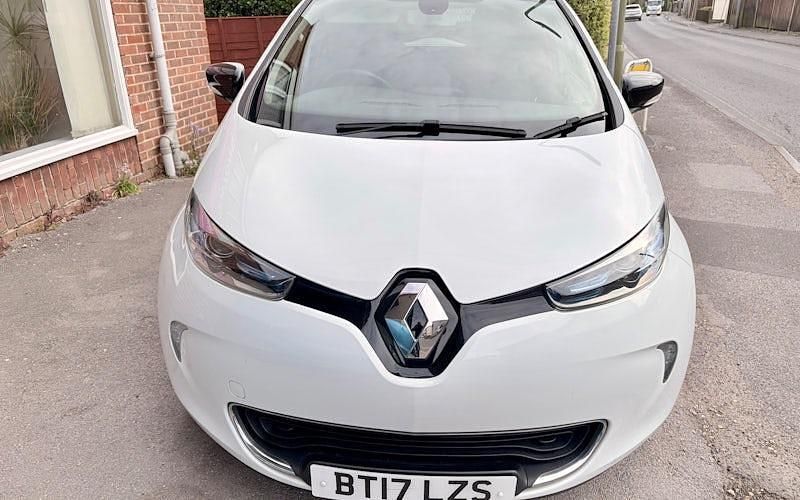 Used Renault Zoe Dynamique 67 kW (92 HP) 2018 Hatchback