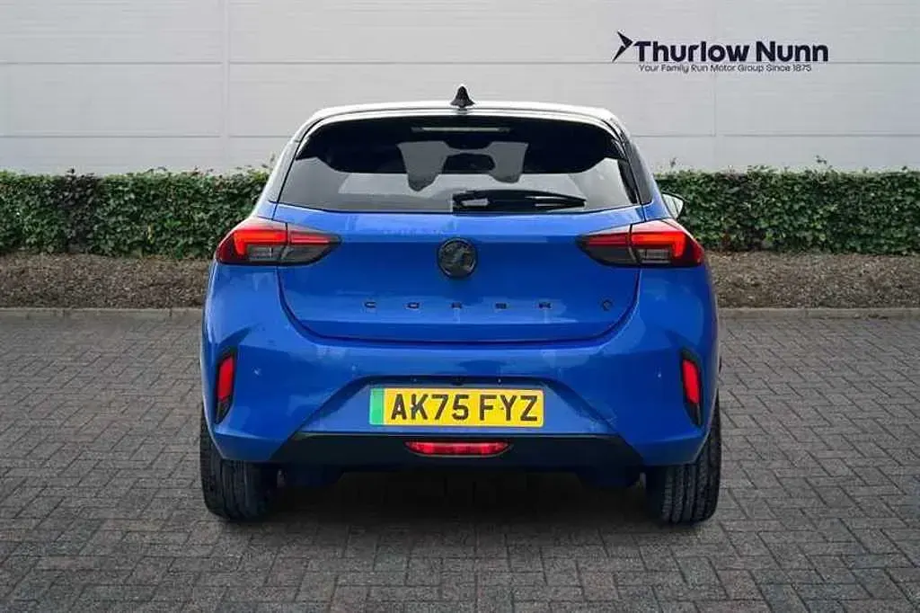 Used Vauxhall Corsa-e Ultimate 100 kW (136 HP) 2025 Voltaic blue Hatchback
