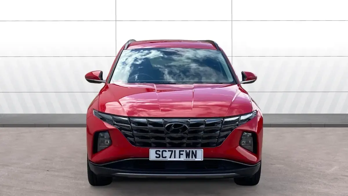 Used Hyundai Tucson Premium 150 HP (110 kW) 2021 Red SUV