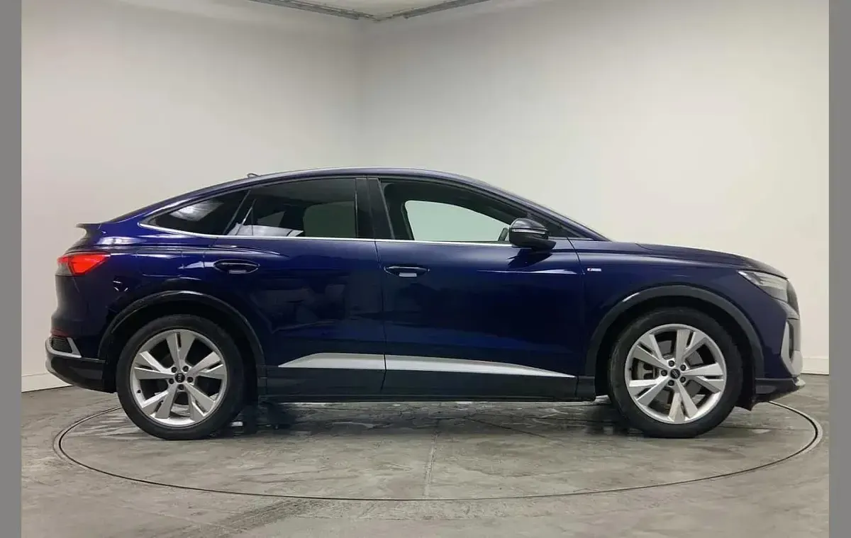 Used Audi Q4 e-tron S-Line 206 kW (281 HP) 2024 Blue SUV