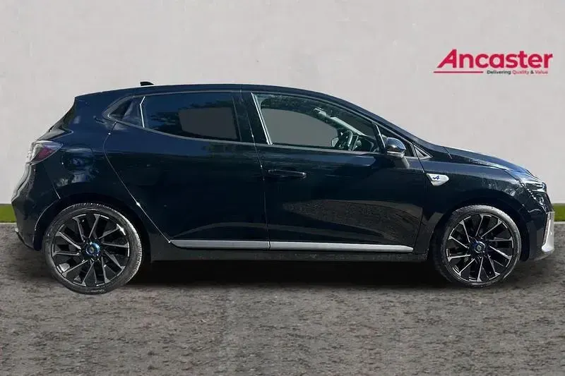 Used Renault Clio V Esprit Alpine 143 HP (105 kW) 2024 Black Hatchback