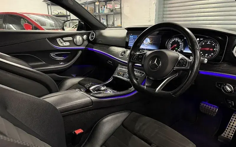 Used Mercedes E220 AMG Line Premium Plus 194 HP (142 kW) 2019 Coupe