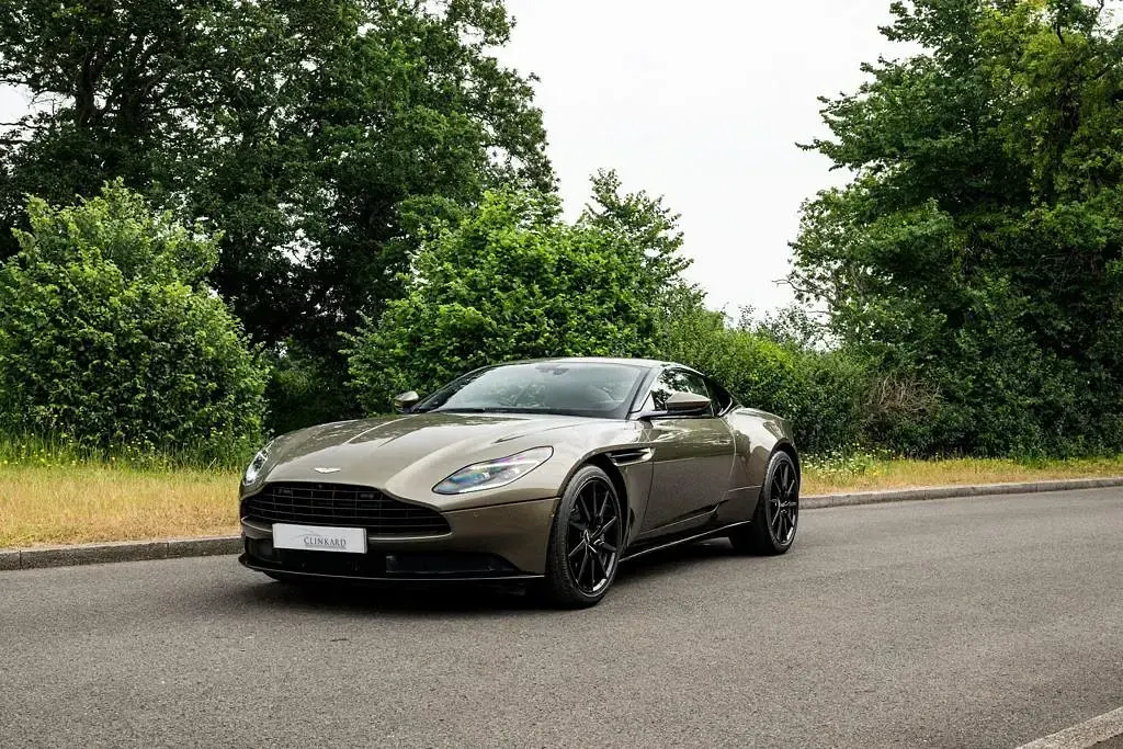 Used Aston Martin DB11 2019 Green Coupe