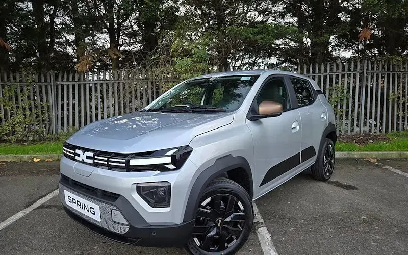 New Dacia Spring Extreme 75 kW (102 HP) 2026 Hatchback