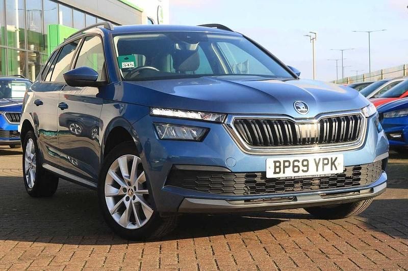 Used Skoda Kamiq SE 95 HP (69 kW) 2020 Blue SUV