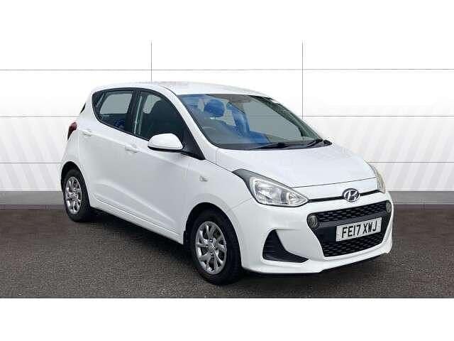 White Used 2017 Hyundai i10 SE Hatchback | £6,314 (Fair price) - Image 1/4