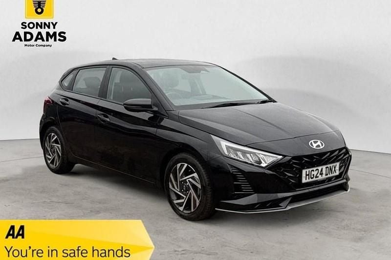 Used Hyundai i20 Advanced 100 HP (73 kW) 2024 Black Hatchback