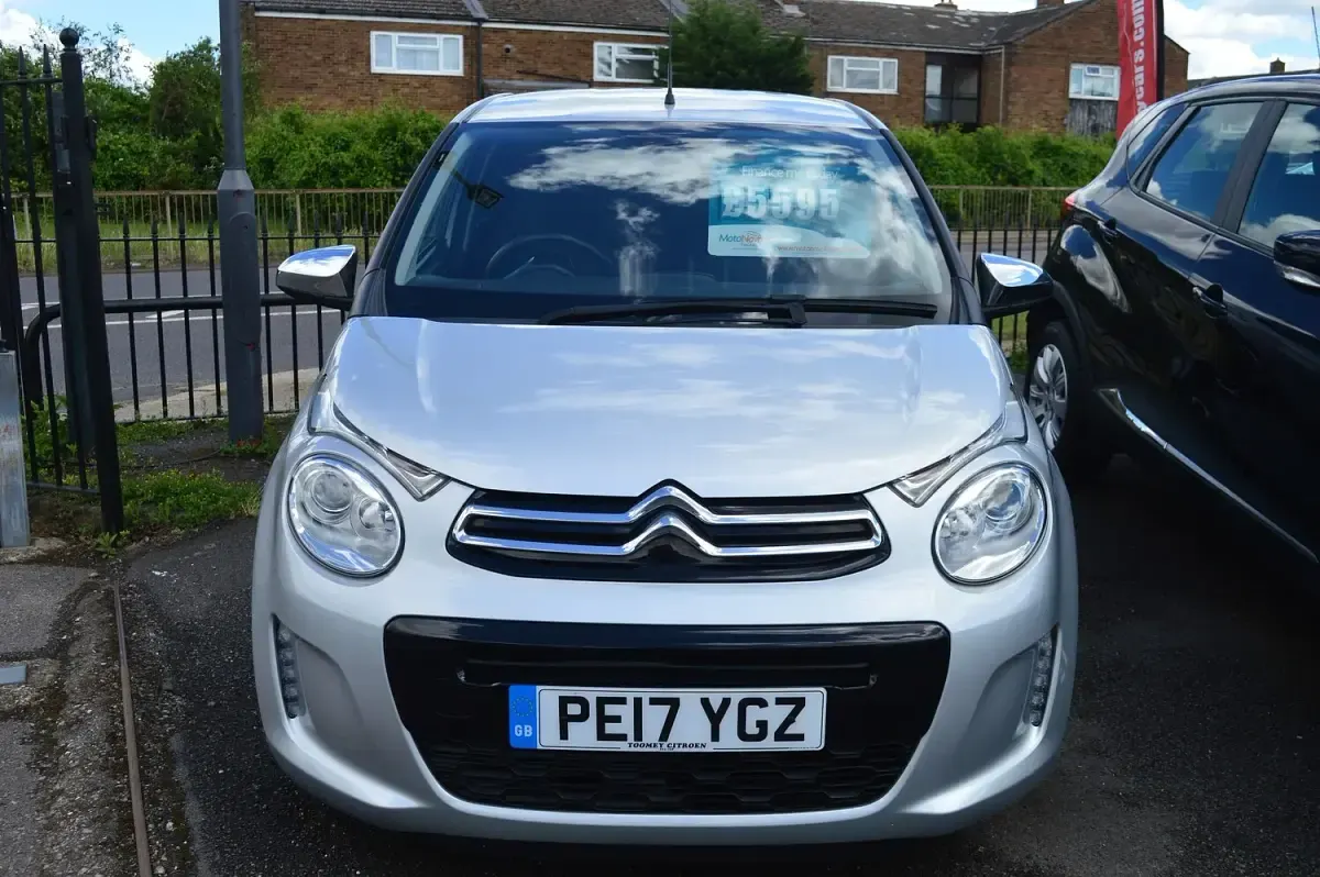 Used Citroën C1 Flair 82 HP (60 kW) 2017 Grey Hatchback