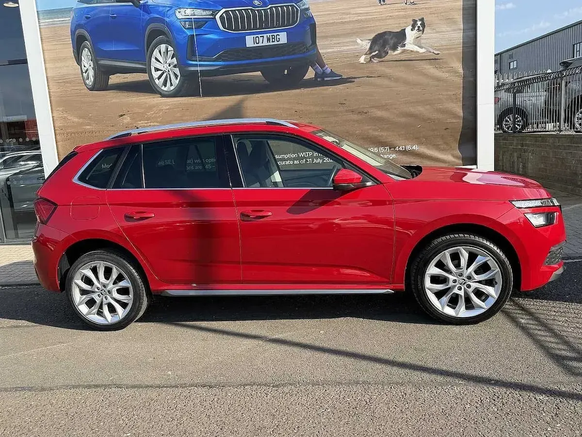 Used Skoda Kamiq SE L 110 HP (80 kW) 2020 Velvet red metallic SUV