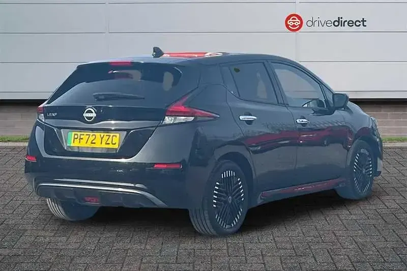Używany Nissan Leaf N-Connecta 110 kW (150 KM) 2023 Czarny Hatchback