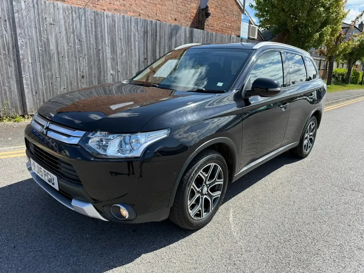 Usado Mitsubishi Outlander 2015 Preto SUV