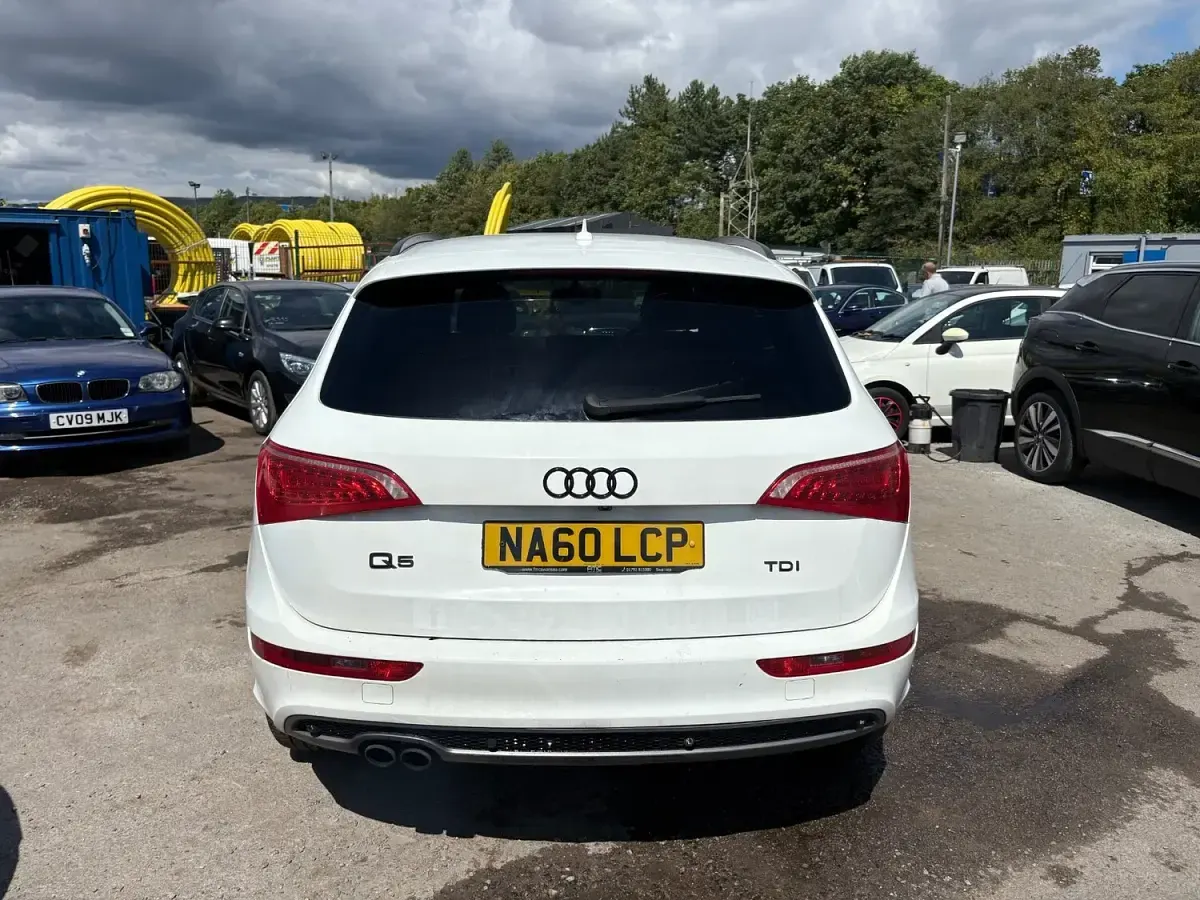 Used Audi Q5 S-Line 2010 White SUV