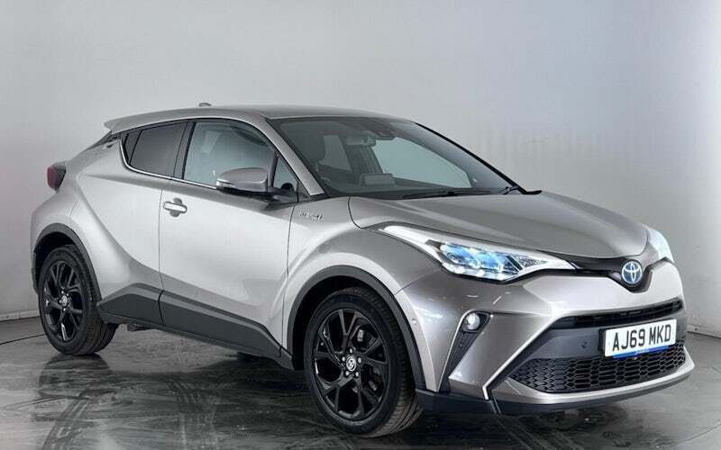 Used 2022 Toyota C-HR Design SUV | £16,850 (Super price) - Image 1/3