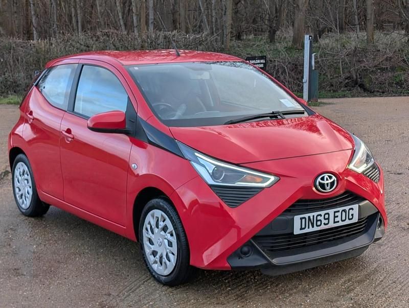 Red Used 2019 Toyota Aygo X-play Hatchback | £5,995 (Super price) - Image 1/4