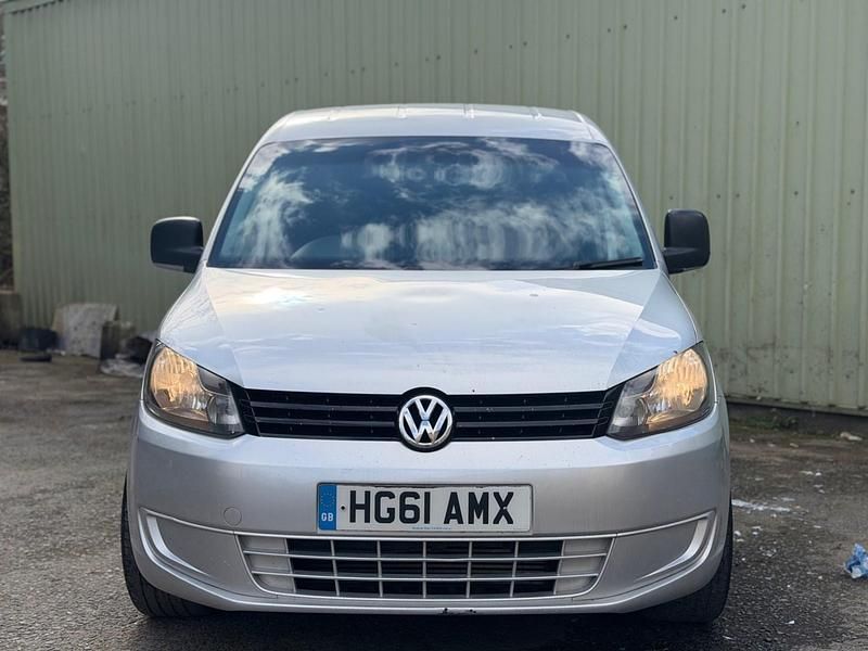 Used VW Caddy 102 HP (75 kW) 2011 Silver MPV