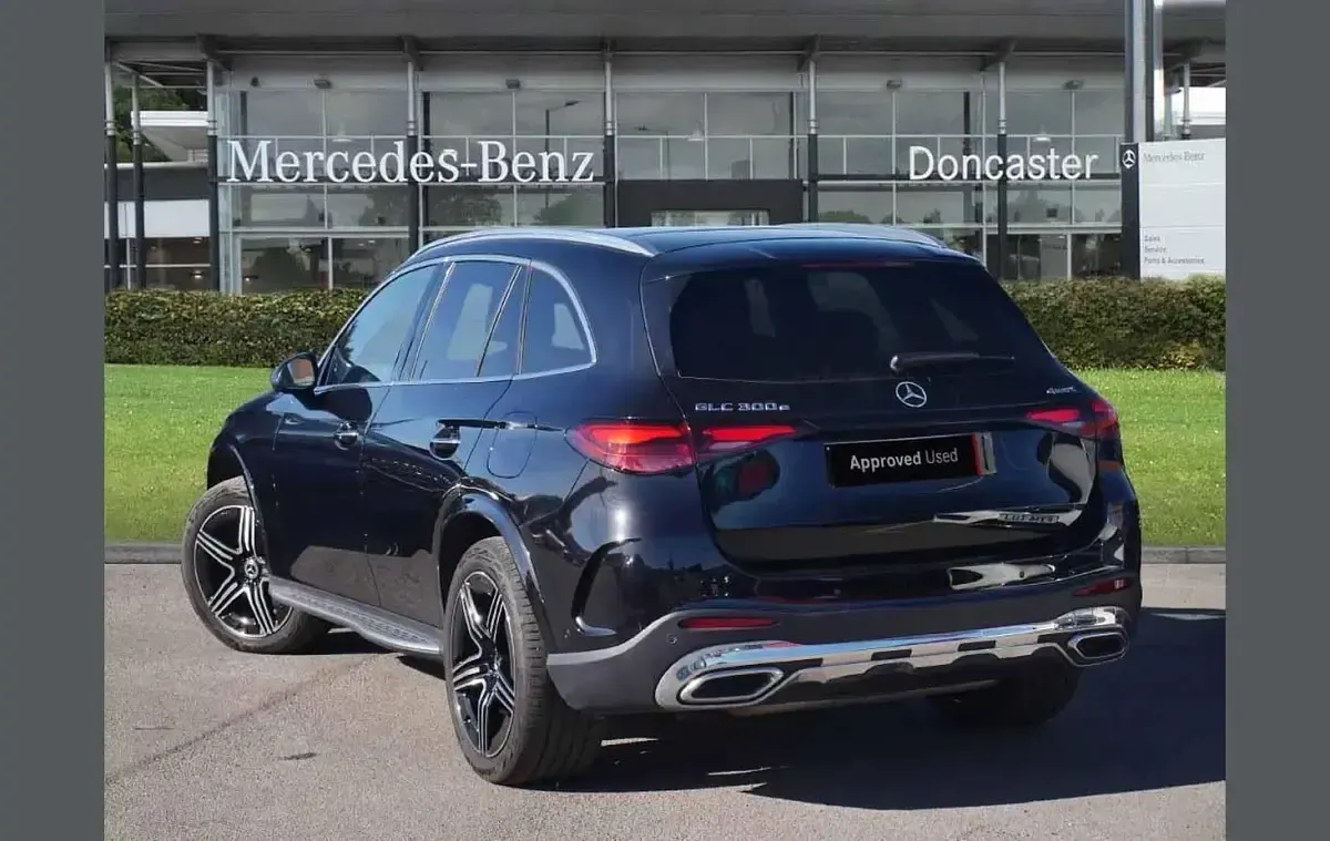 Used Mercedes GLC300 AMG Line Premium 308 HP (226 kW) 2023 Black SUV