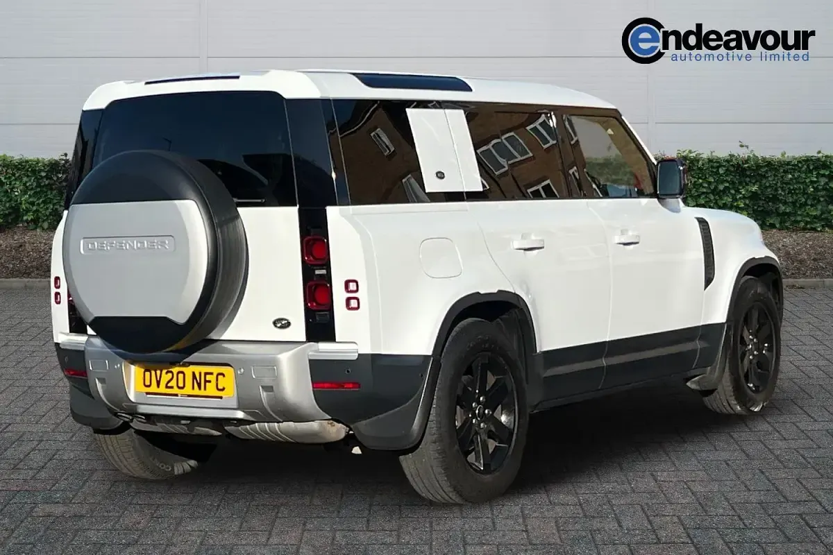 Used Land Rover Defender SE 2020 White SUV