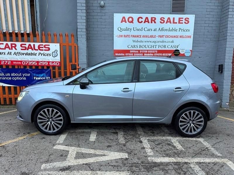 Used Seat Ibiza CONNECT 90 HP (66 kW) 2016 Silver Hatchback