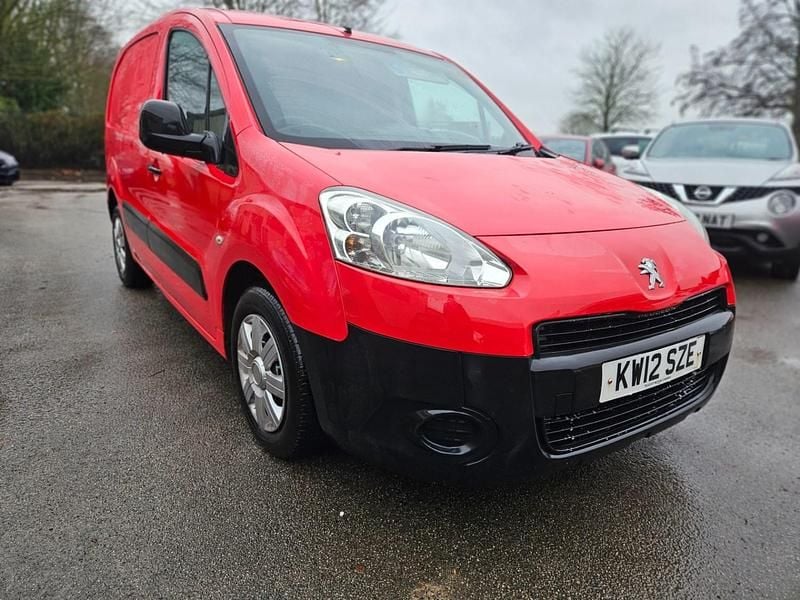 Red Used 2012 Peugeot Partner S MPV | £2,195 (Good price) - Image 1/4