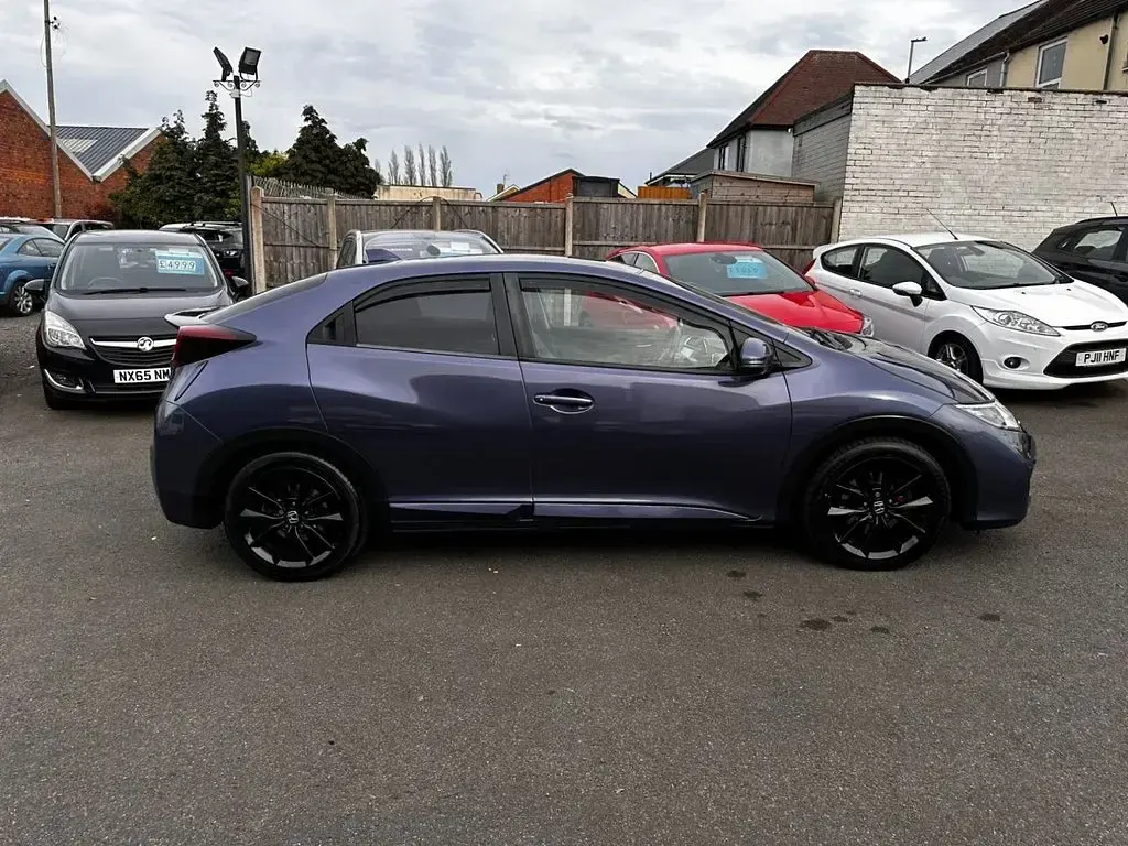 Used Honda Civic SR 120 HP (88 kW) 2015 Blue Hatchback