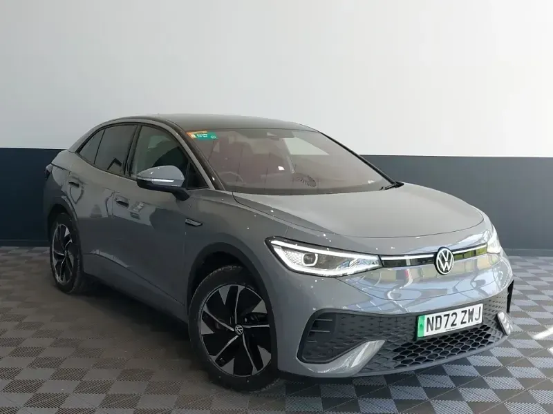 Usado VW ID.5 Pro 127 kW (174 HP) 2022 Cinzento SUV