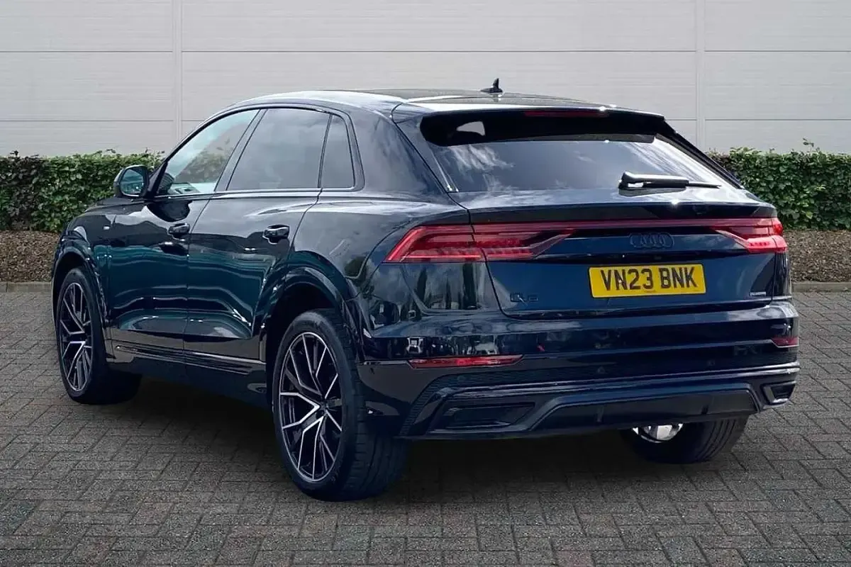Used Audi Q8 340 HP (250 kW) 2023 Black SUV