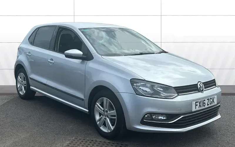 Used VW Polo Match 90 HP (66 kW) 2016 Hatchback