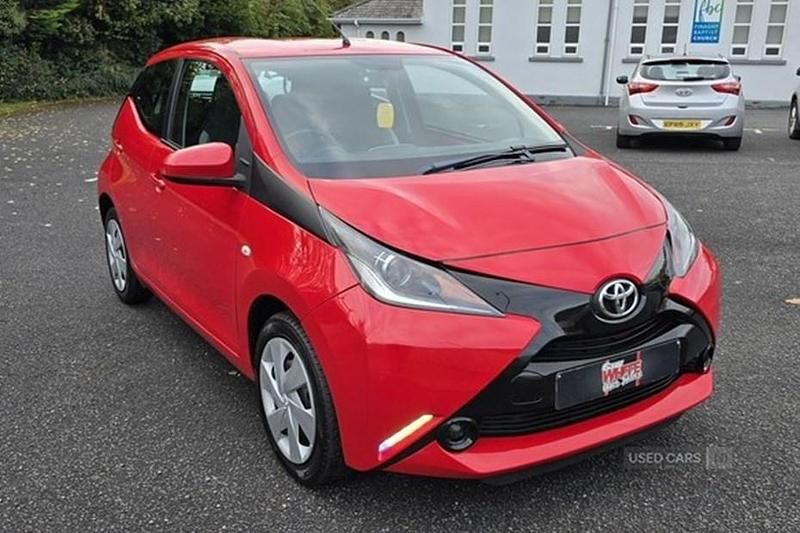 Used 2016 Toyota Aygo X-play Hatchback | £5,495 (Good price) - Image 1/1