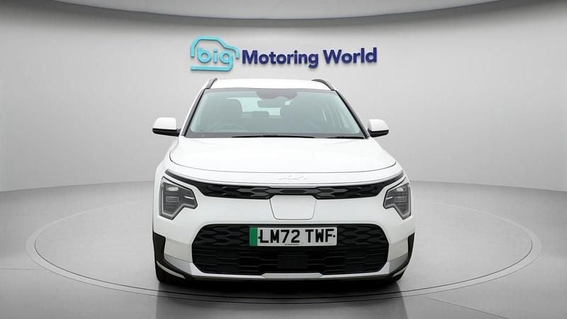 Used Kia Niro 150 kW (204 HP) 2023 White SUV