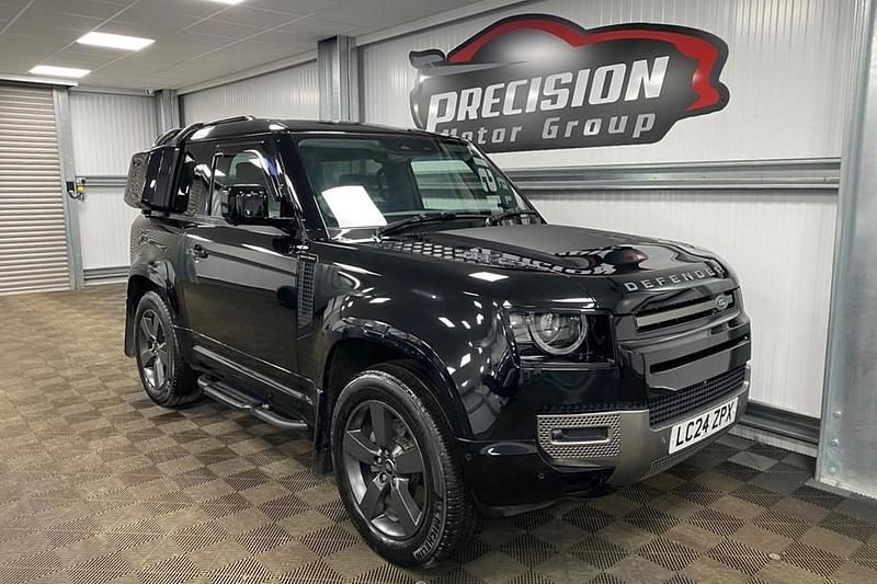 Used 2024 Land Rover Defender HSE Dynamic Hatchback | £57,995 (Good price) - Image 1/1