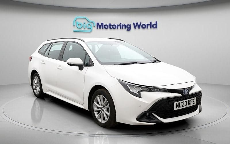 Used Toyota Corolla 140 HP (102 kW) 2026 Estate