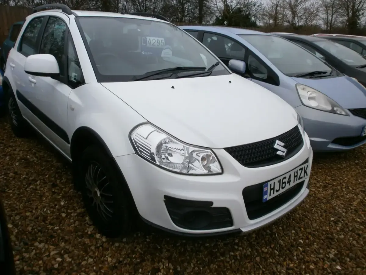 Używany Suzuki SX4 SZ3 2014 Biały Hatchback