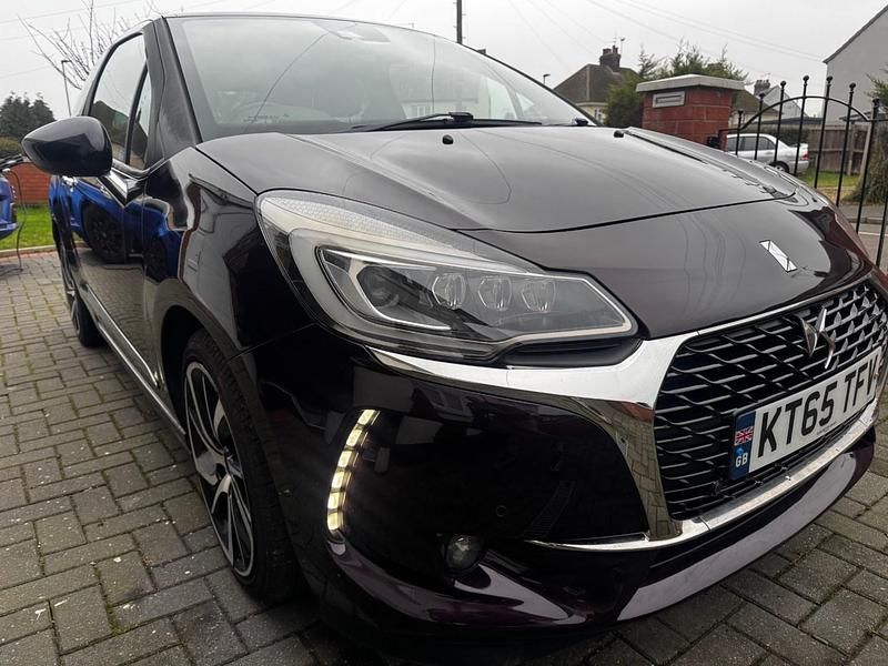Used DS Automobiles DS3 Prestige 2016 Purple Hatchback